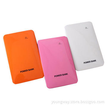 8,200mAh Power Bank with Output, 5.5V, Mobie Power Supply Size: 130*81*10mmNew